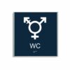 Mörkblå och vit skylt för wc i storlek 150 x 150 mm med en tunn aluminiumram, med piktogram som symboliserar könsneutral toalett, texten wc står under symbolen och punktskrift längst ned