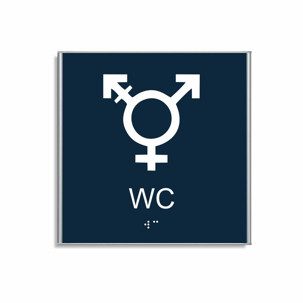 Mörkblå och vit skylt för wc i storlek 150 x 150 mm med en tunn aluminiumram, med piktogram som symboliserar könsneutral toalett, texten wc står under symbolen och punktskrift längst ned